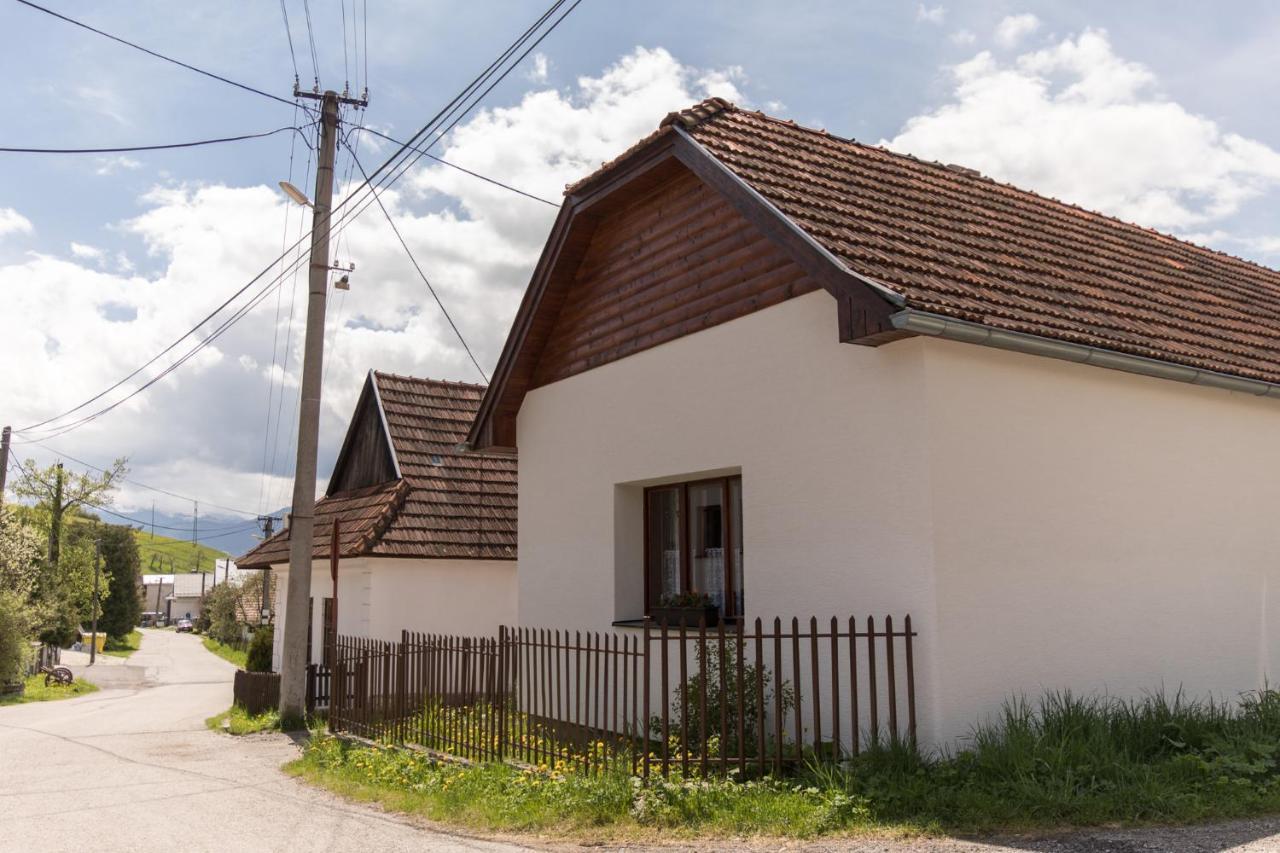 Chalupa U Kova Bešeňová Exterior foto