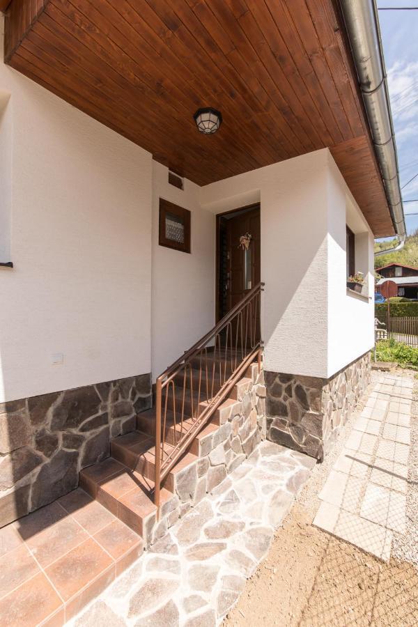 Chalupa U Kova Bešeňová Exterior foto
